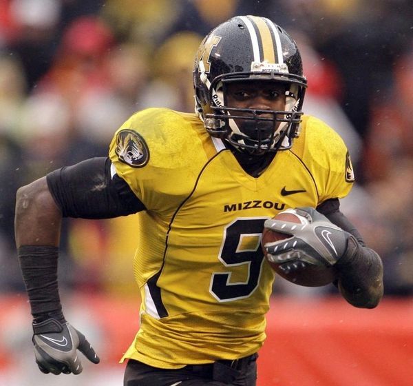 Former Tiger great Maclin retires